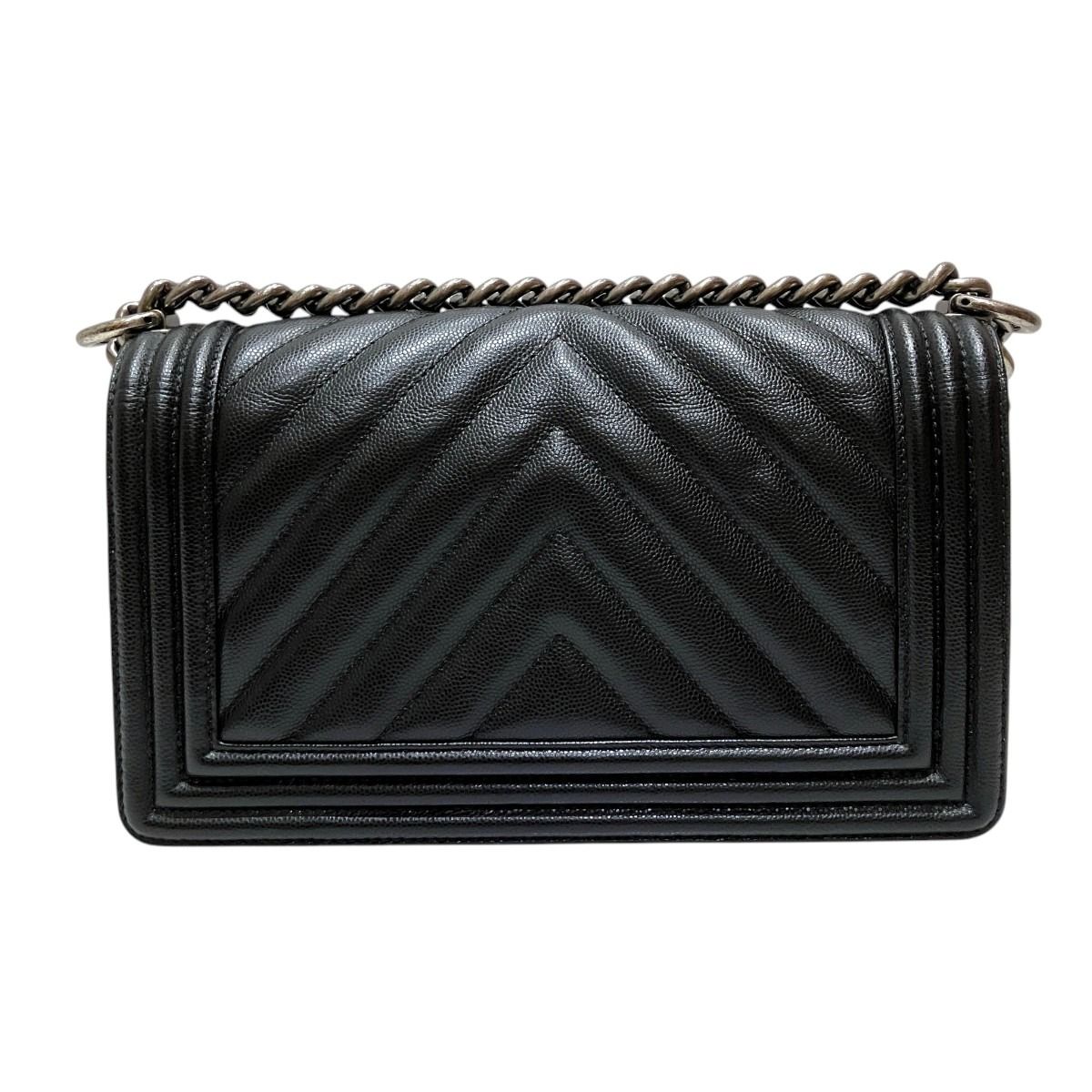 Chanel Boy Shoulder Bag V-stitch Caviar Leather — view 2
