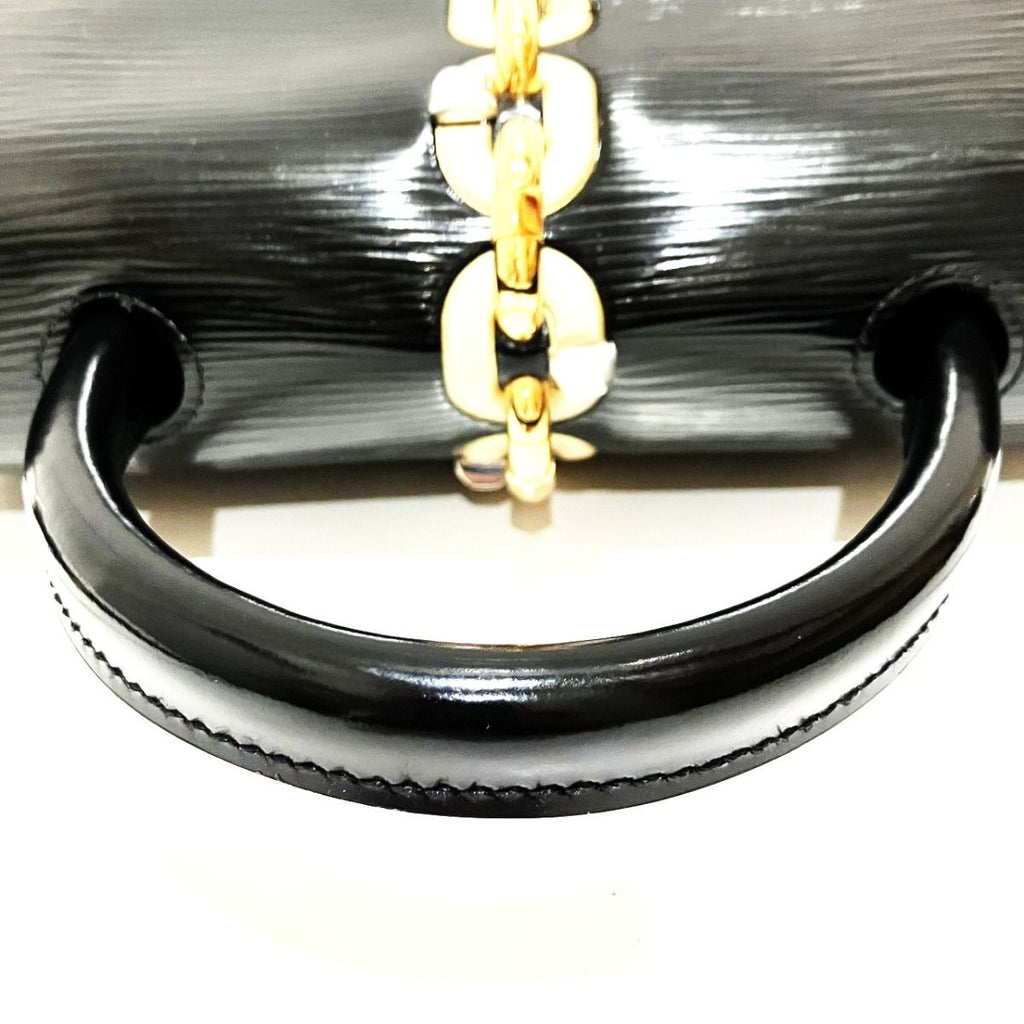 Louis Vuitton Chain It Epi Shoulder Bag Leather — view 7