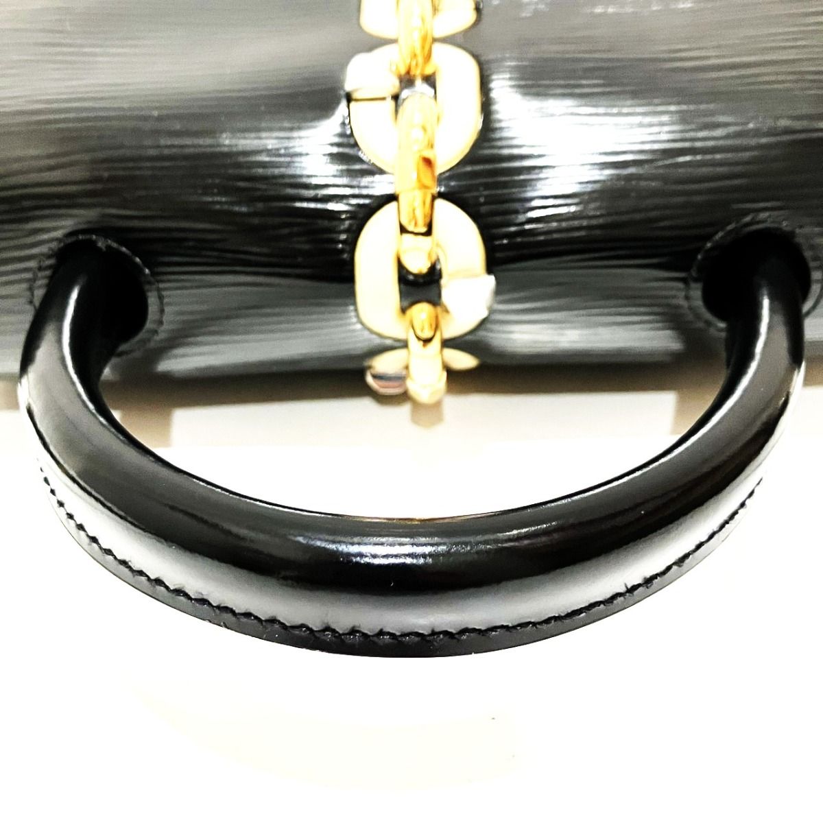 Louis Vuitton Chain It Epi Shoulder Bag Leather — view 7