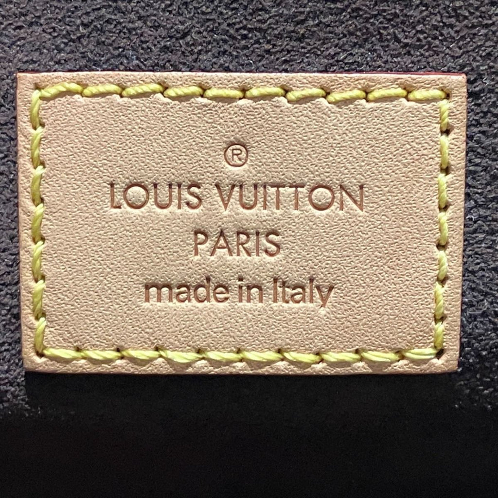 Louis Vuitton Pochette Metis MM Monogram Handbag Canvas — view 4