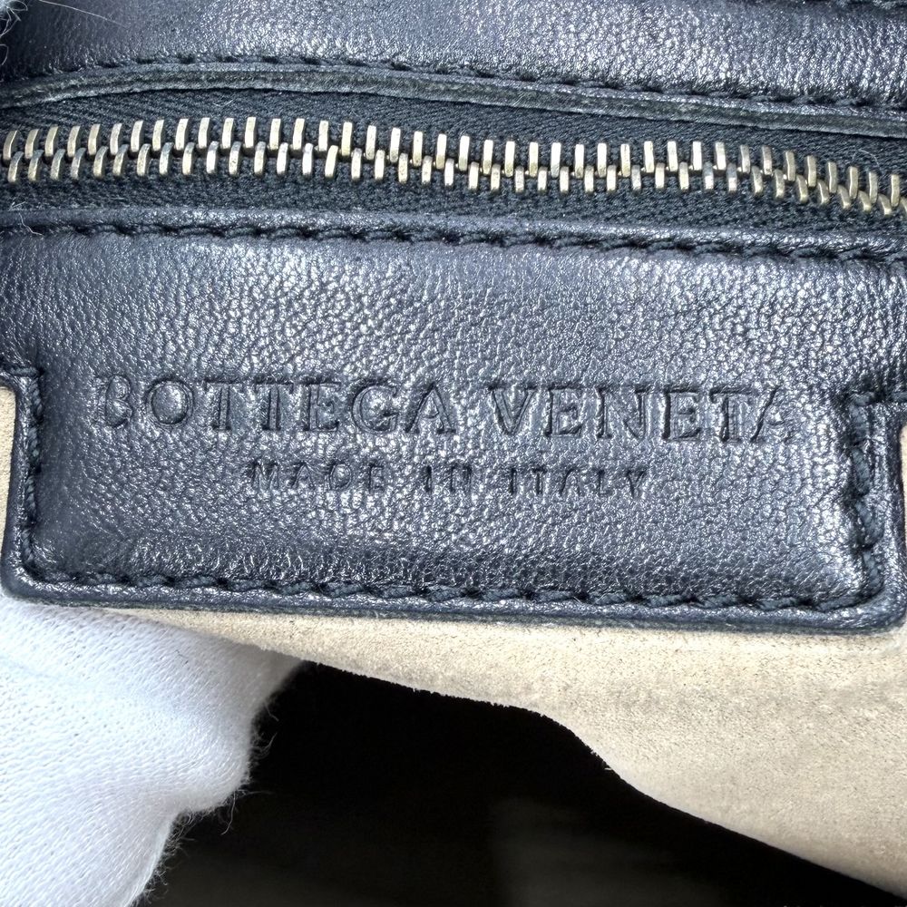 Bottega Veneta Handbag Intrecciato One Leather Black Gold — view 5