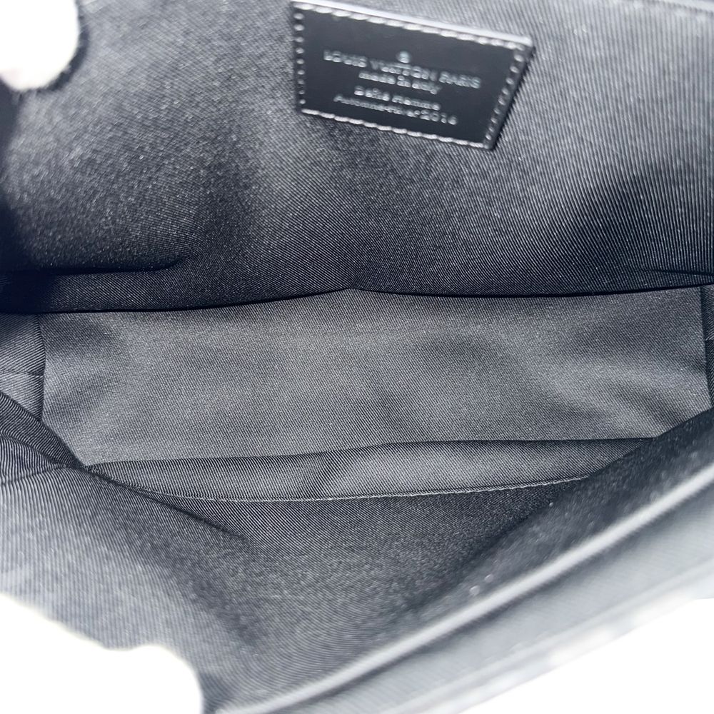 Louis Vuitton Shoulder Bag Monogram Eclipse Messenger Voyage PM Crossbody Black — view 4