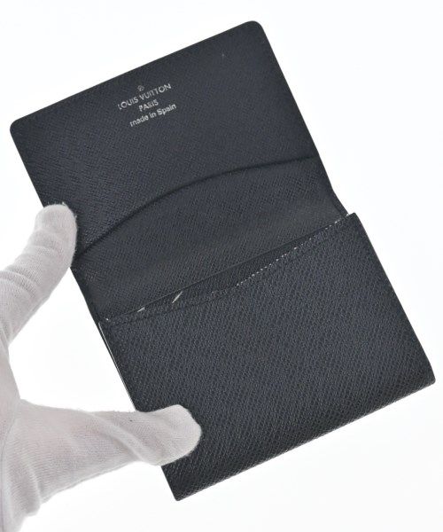 Louis Vuitton Taiga Enveloppe Carte de Visite Card Case — view 3