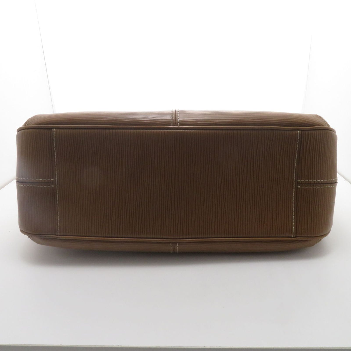 Louis Vuitton Turenne GM PM Epi Camel Handbag — view 5