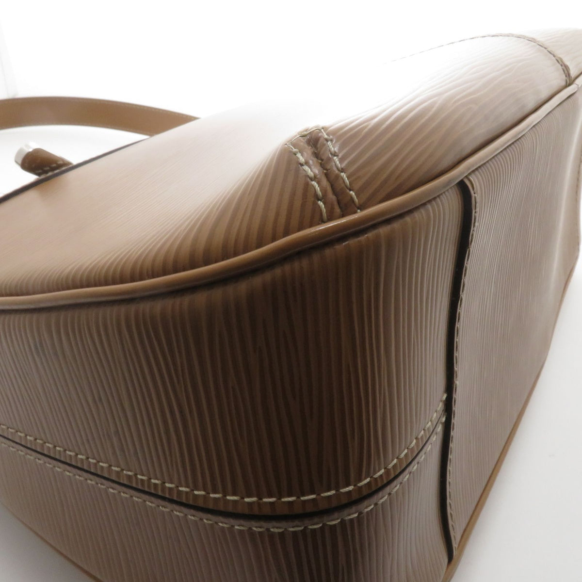 Louis Vuitton Turenne GM PM Epi Camel Handbag — view 7