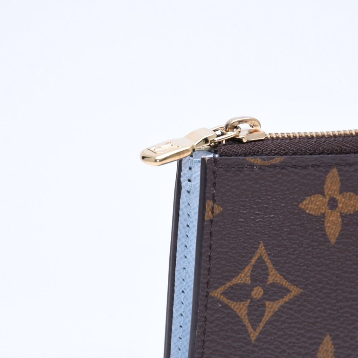 Louis Vuitton Porte Cles Noah Coin Purse Monogram Brown Light Blue Key Holder — view 5