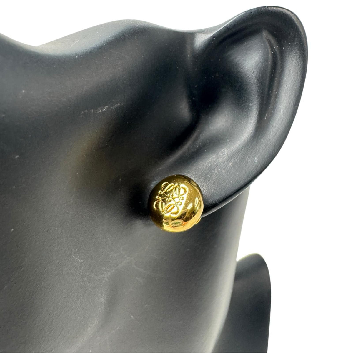Loewe Anagram Pebble Stud Earrings Gold — view 2