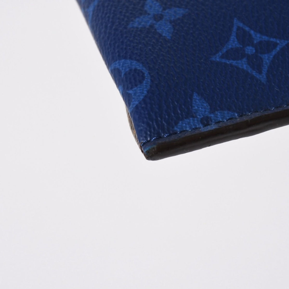 Louis Vuitton Pacific Split Crossbody Monogram Cobalt Blue — view 6