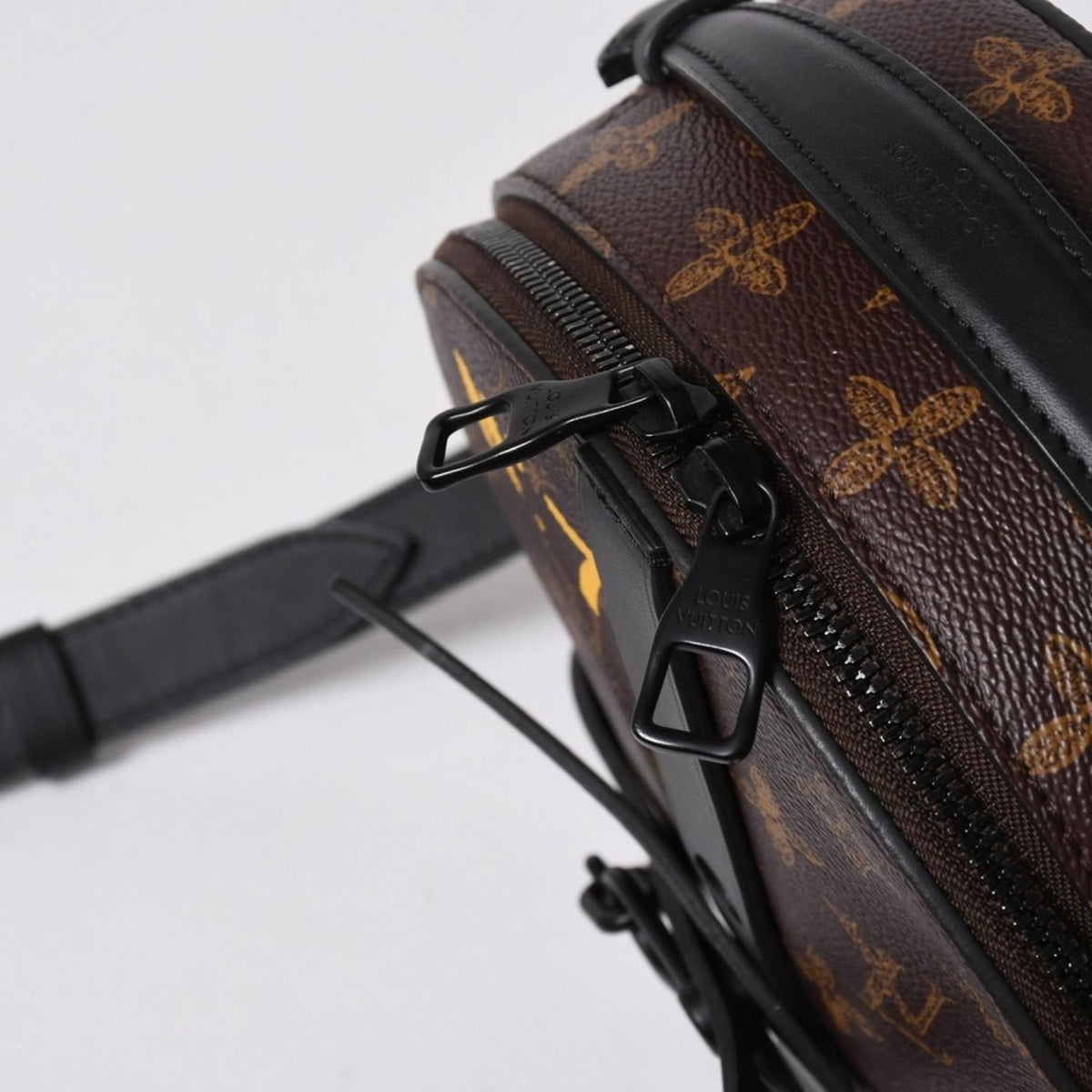 Louis Vuitton Wheel Box Shoulder Bag Monogram Canvas Calfskin Mud Black — view 8