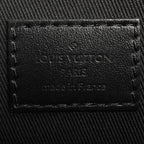 Louis Vuitton Clutch Pochette Voyage Souple — view 6