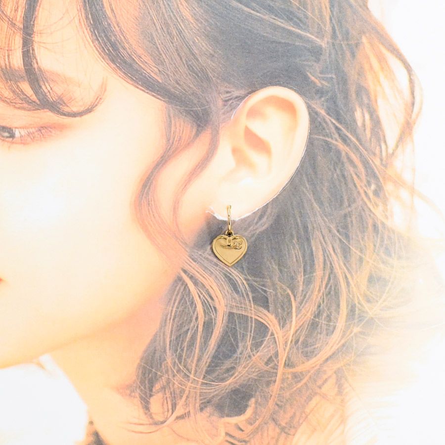 Chanel Earrings Gold — view 5