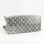 Louis Vuitton Tote on the Go — view 5