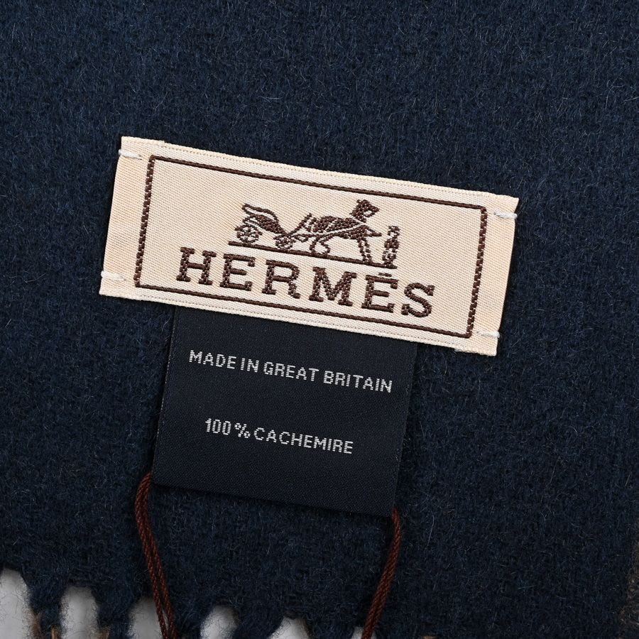 Hermes Scarf Recto Verso — view 5