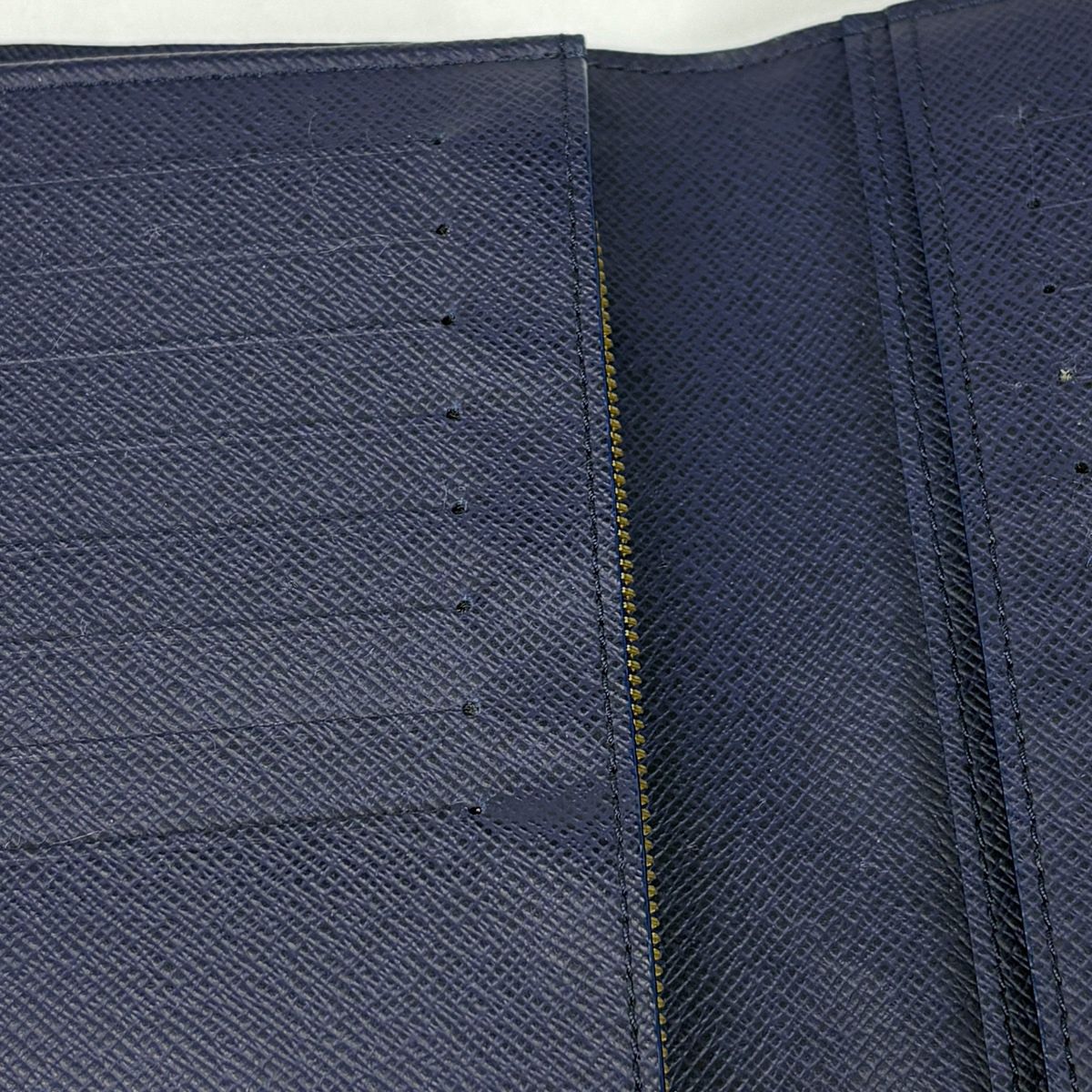 Louis Vuitton Portefeuille Brazza NM Wallet Monogram Bleached Navy — view 4