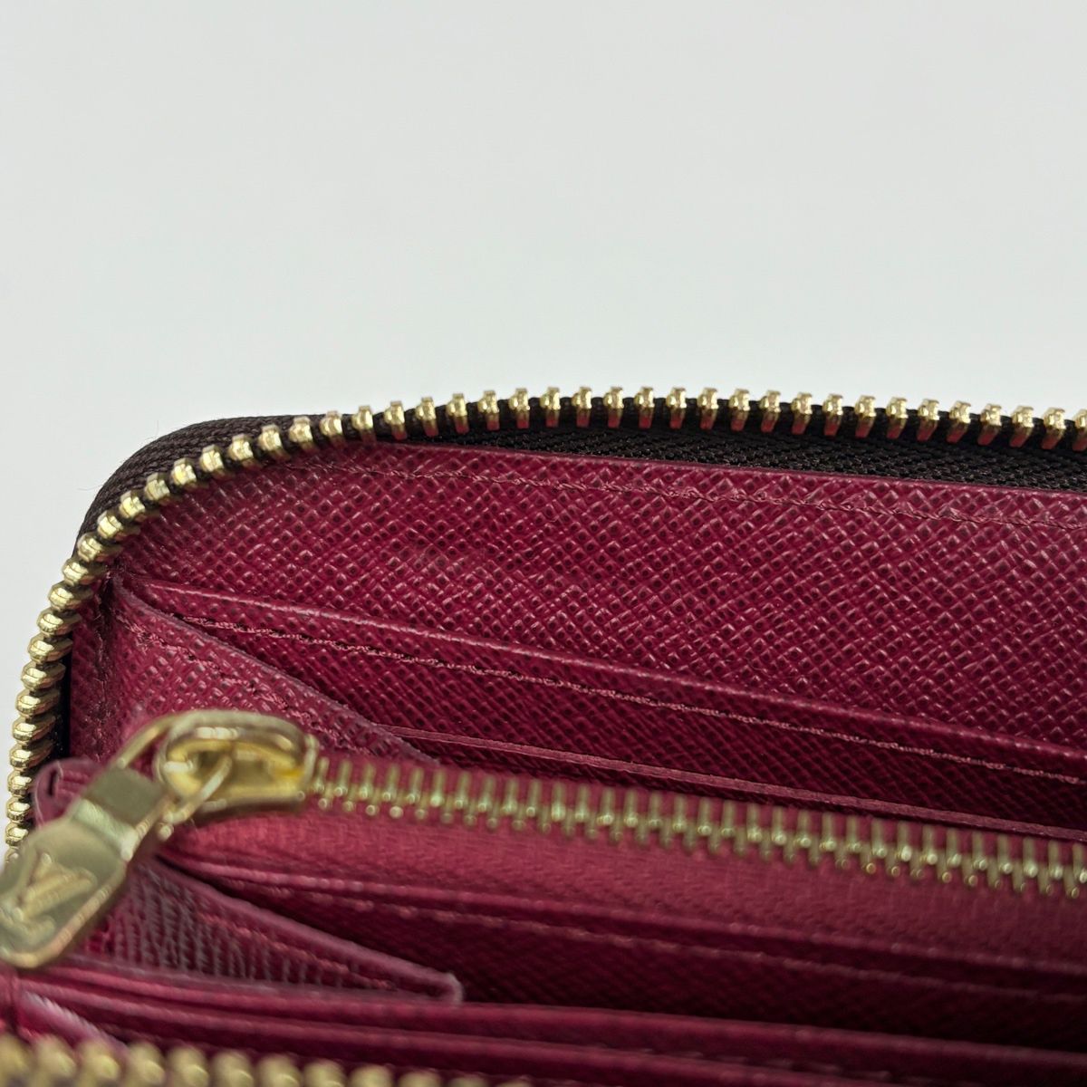 Louis Vuitton Zippy Wallet Round Zip Around Monogram Brown Fuchsia — view 5