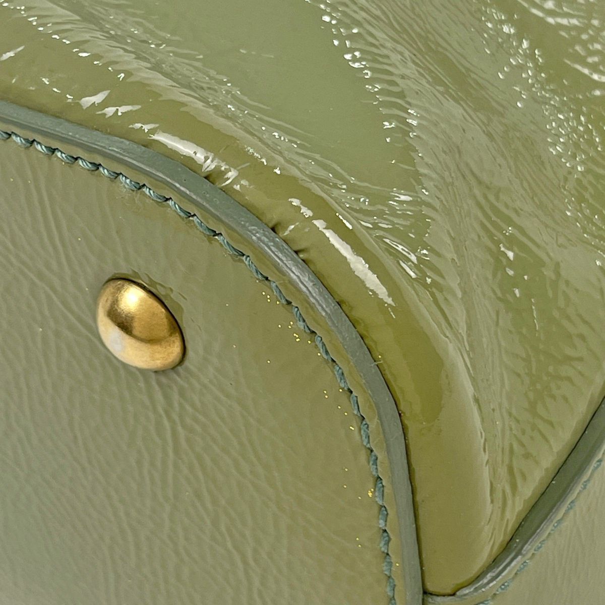 Saint Laurent Handbag Muse Patent Leather Green — view 3