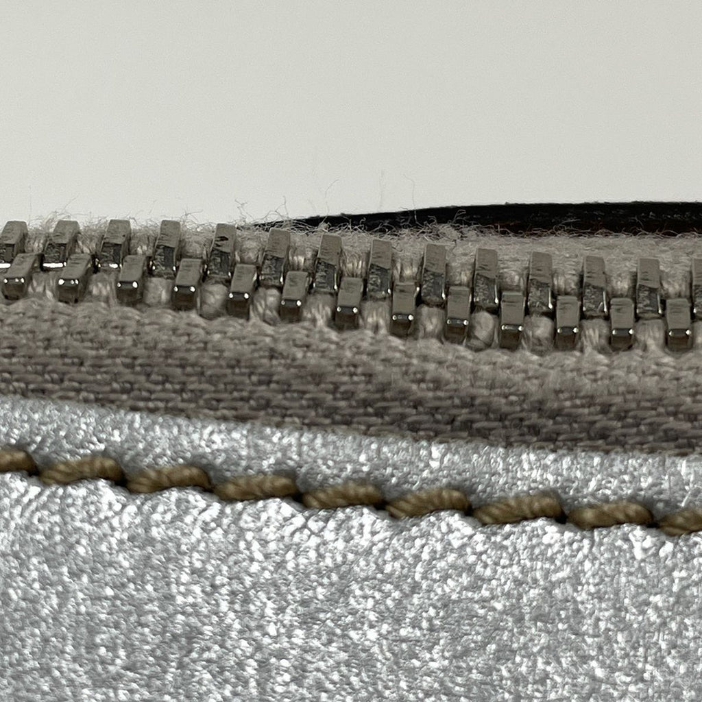 Gucci Shoulder Bag Guccissima Abbey Leather Silver — view 6