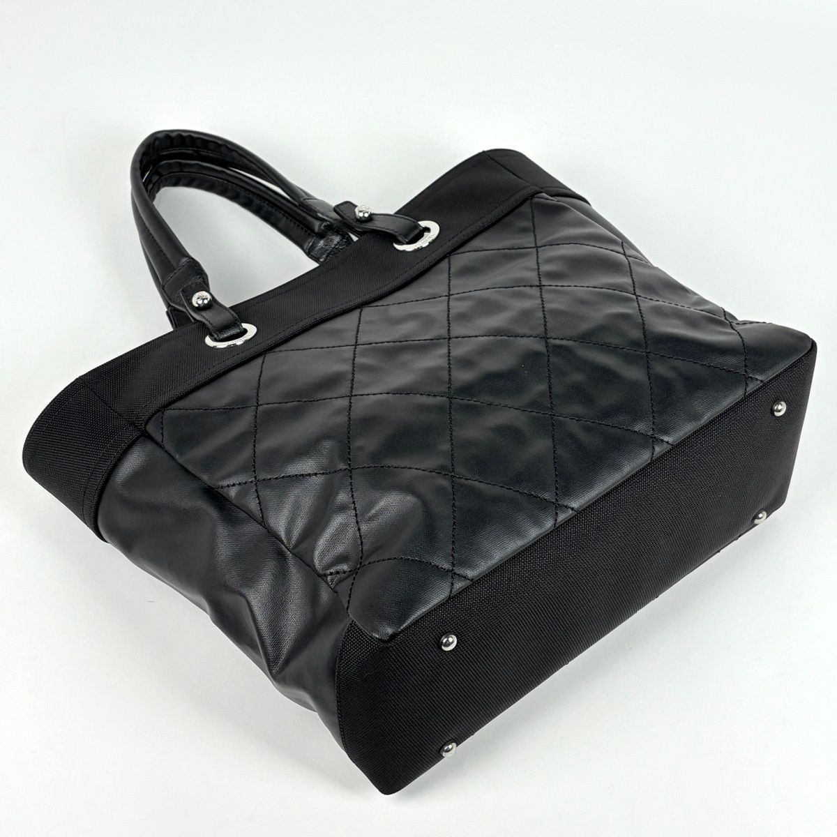 Chanel Tote Paris Biarritz MM CC Logo Black — view 2
