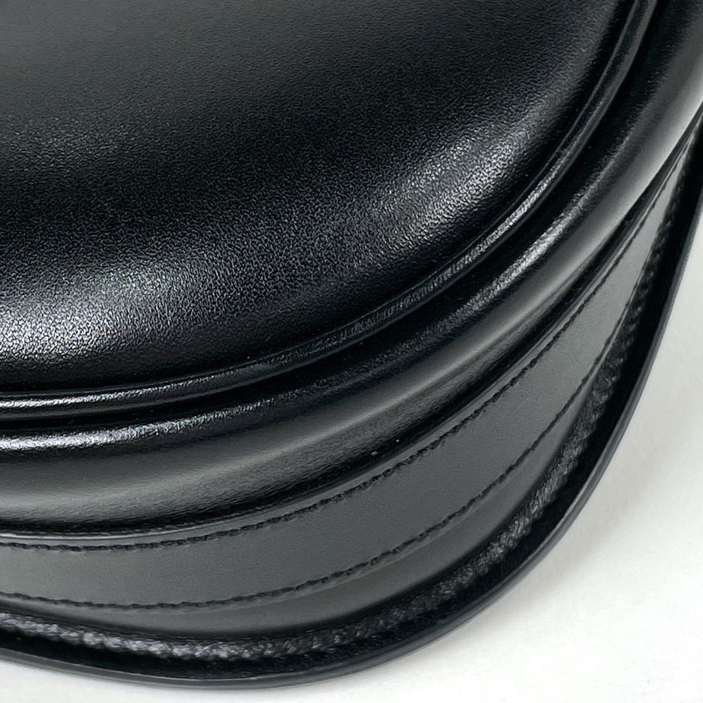 Dior Bobby Medium Shoulder Bag Leather Black — view 3