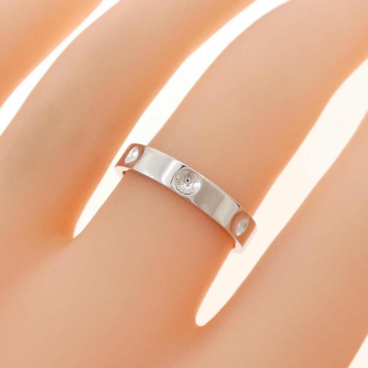 Louis Vuitton Alliance Empreinte Ring — view 5