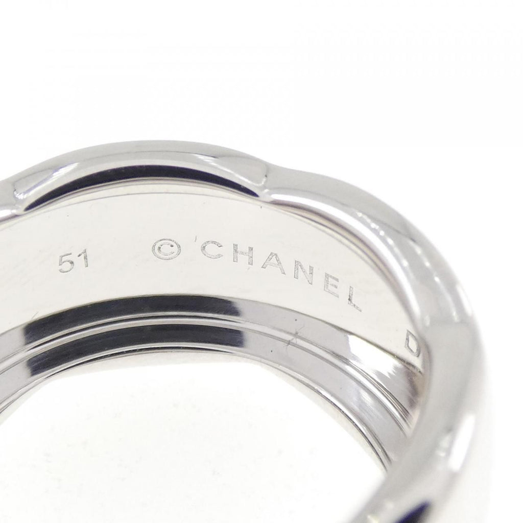 Chanel Coco Crush Large Ring — view 3