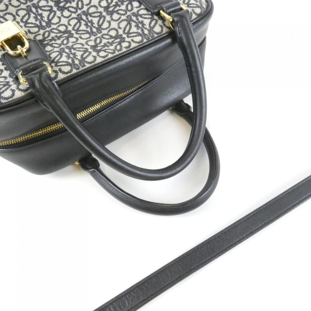 Loewe Amazona 19 Bag — view 7