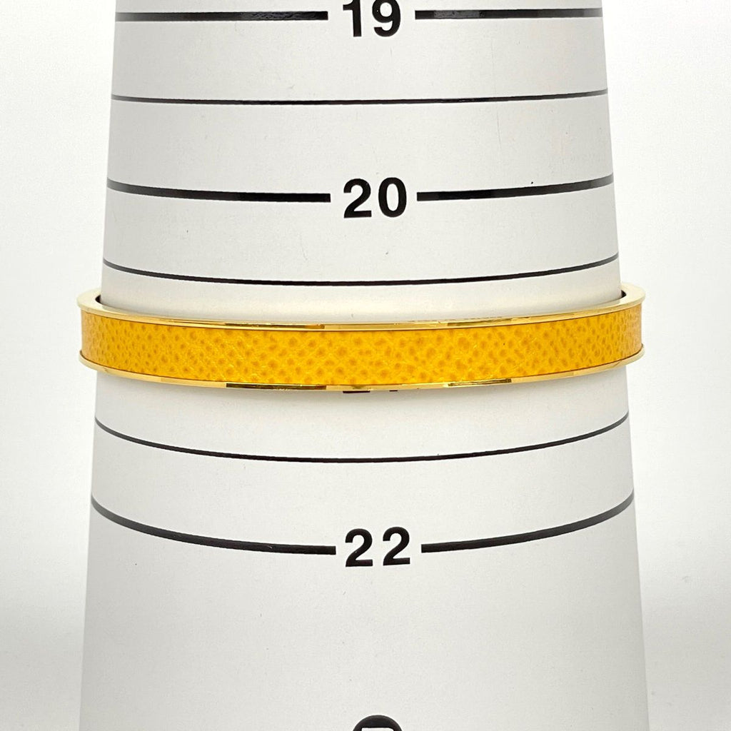Hermes Bangle Kelly Leather Yellow Gold Bracelet — view 3