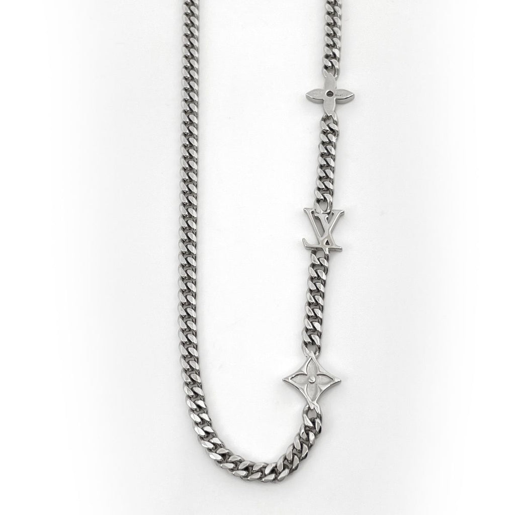 Louis Vuitton Monogram Low Necklace Metal Silver — view 2