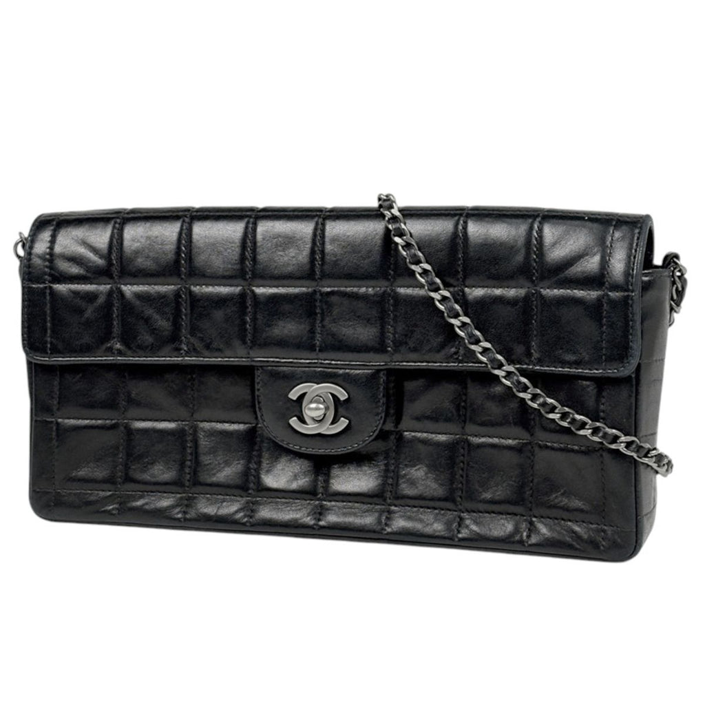 Chanel Shoulder Bag CC Logo Choco Bar Leather Black