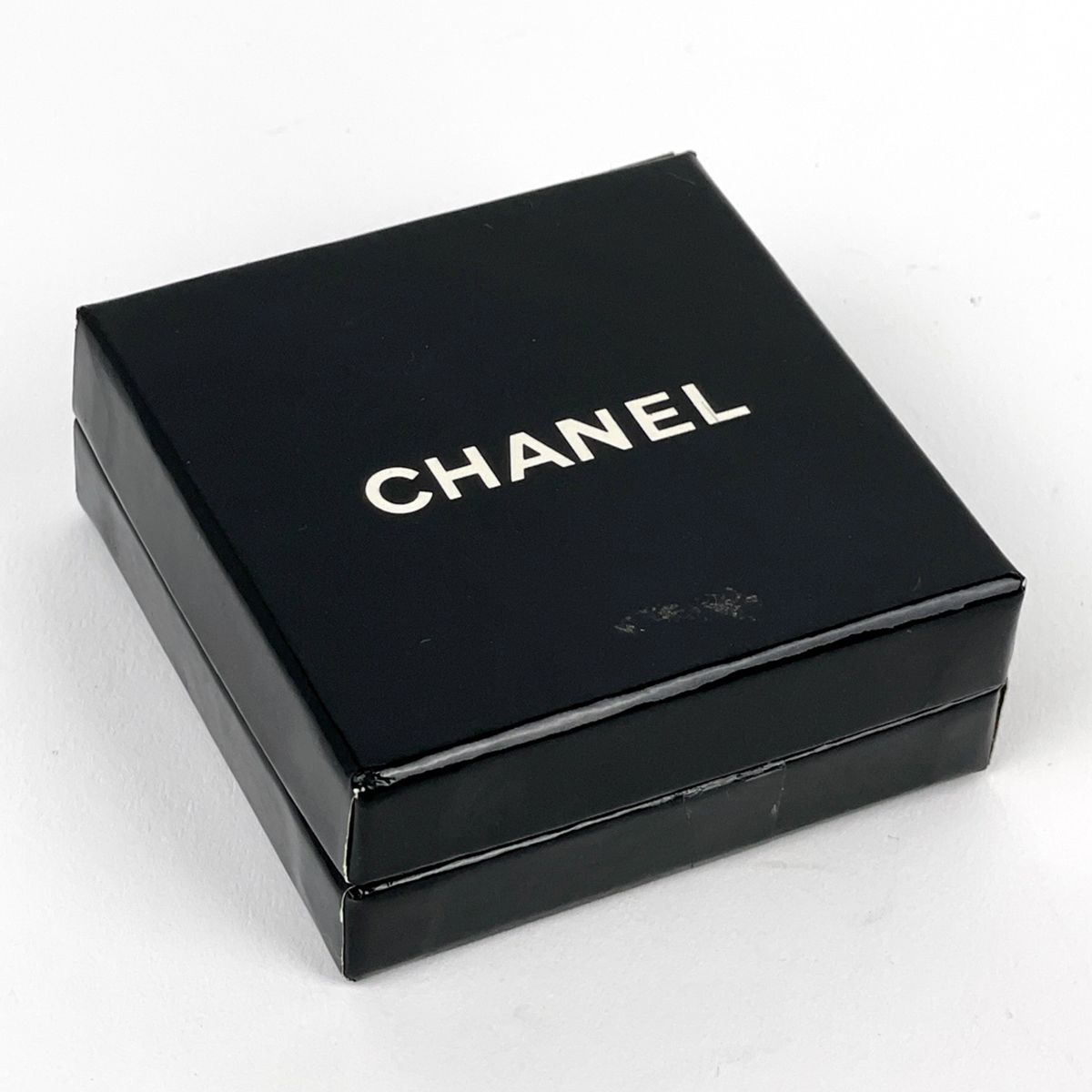 Chanel Earrings Logo Round Gold Plated — view 7