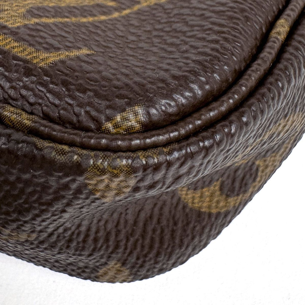 Louis Vuitton Pochette Accessoires Pouch Monogram Brown — view 3