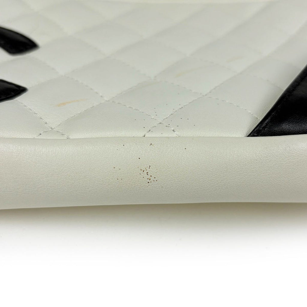 Chanel Shoulder Bag Cambon Line CC Logo Leather White — view 4