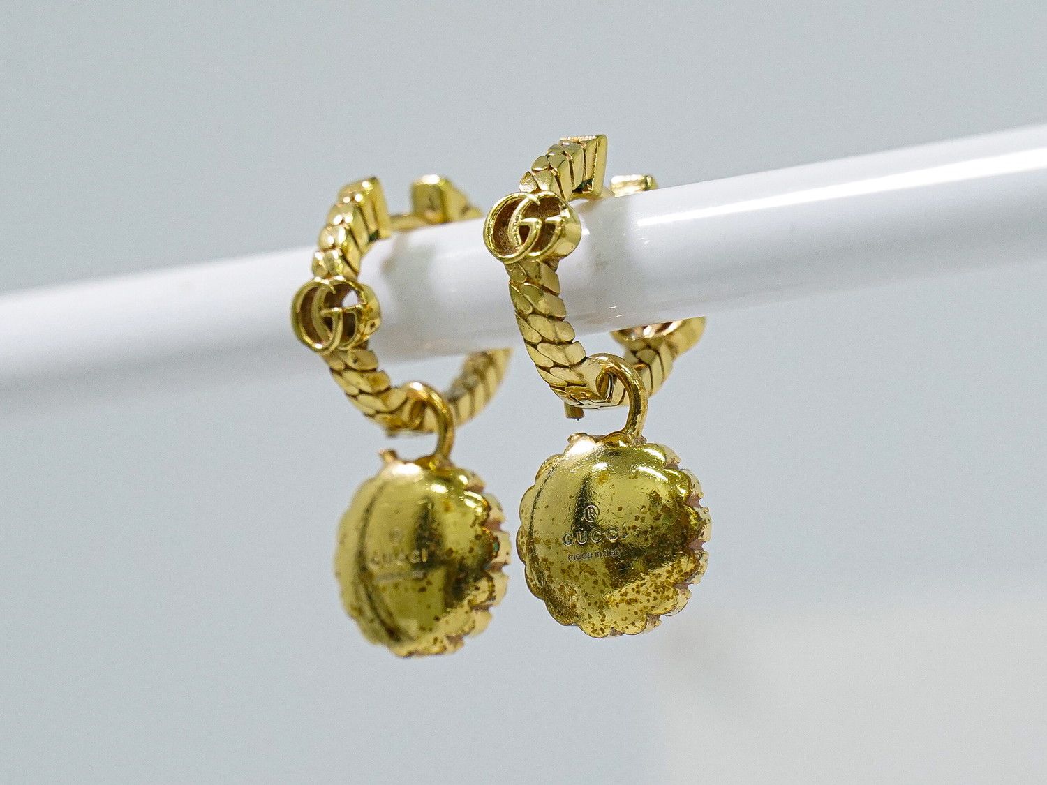 Gucci Double G Faux Pearl Rhinestone Hoop Earrings Gold Plated White — view 8