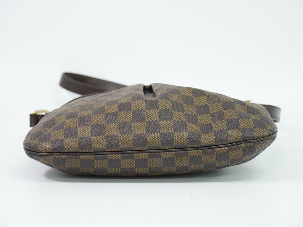 Louis Vuitton LV Bloomsbury PM Damier Ebene Shoulder Bag Pochette Brown — view 3