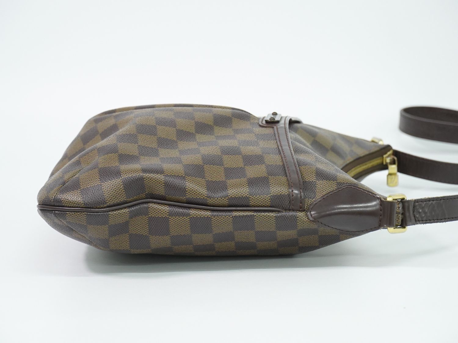 Louis Vuitton LV Bloomsbury PM Damier Ebene Shoulder Bag Pochette Brown — view 4