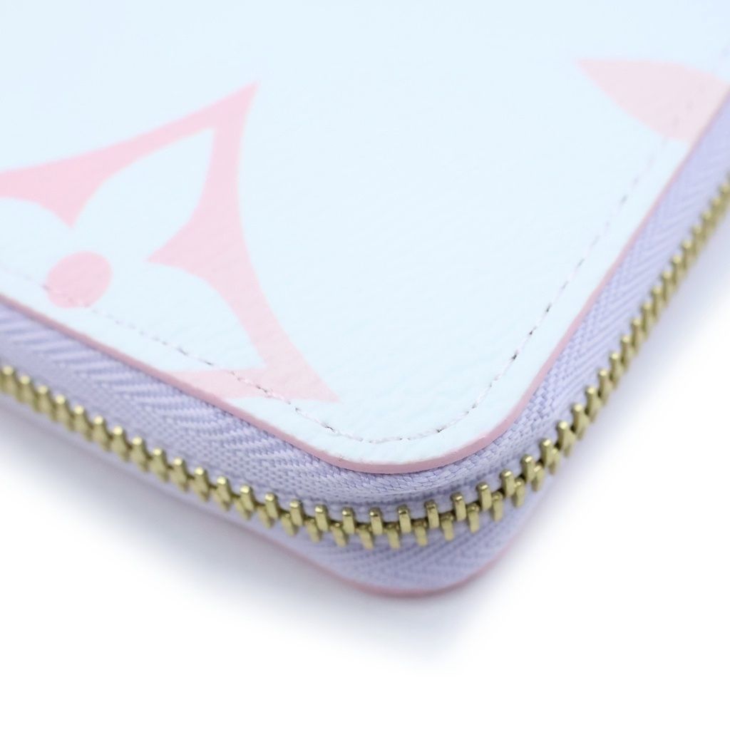 Louis Vuitton Monogram Giant Zippy Wallet Spring in the City Sunrise Pastel — view 4