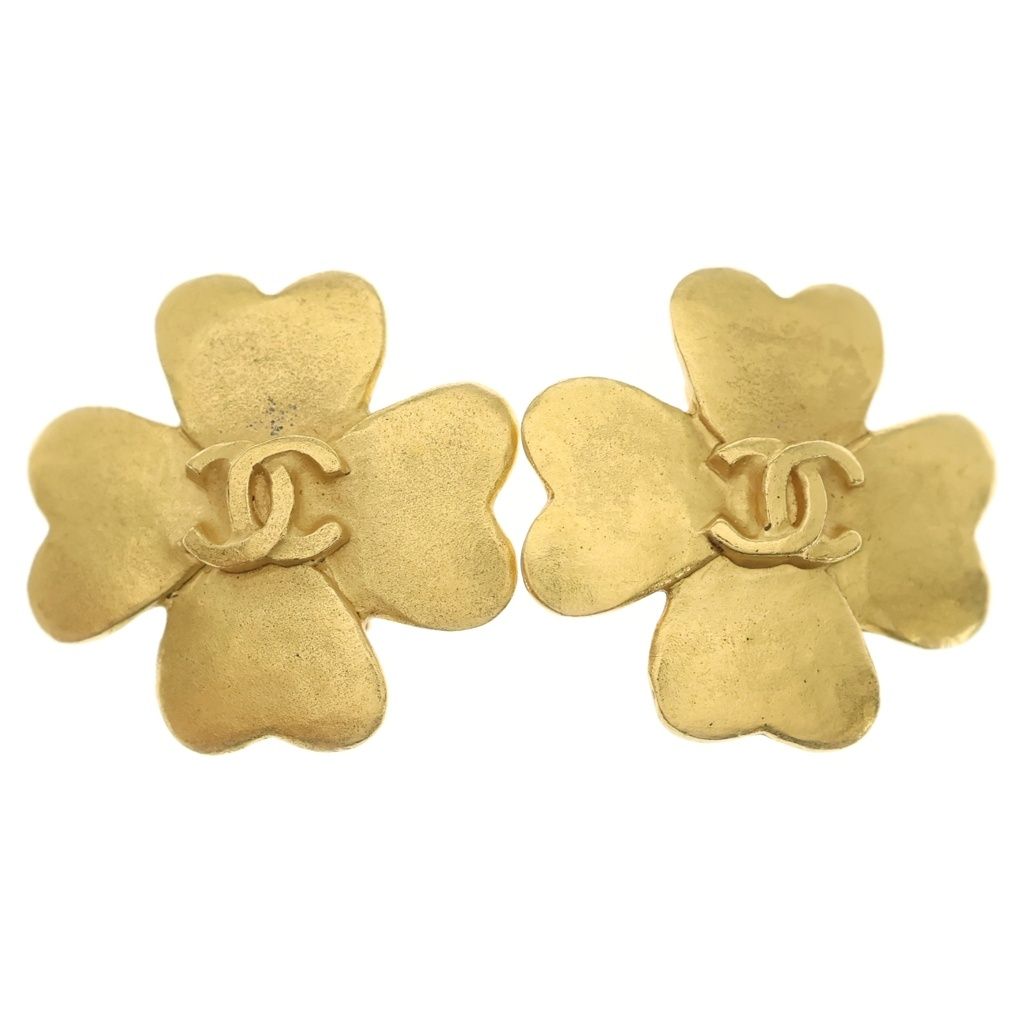 Chanel CC Logo Clover Earrings Gold