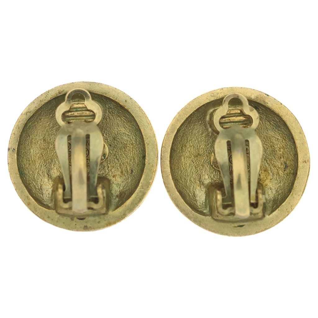 Chanel CC Logo Round Earrings Gold — view 2