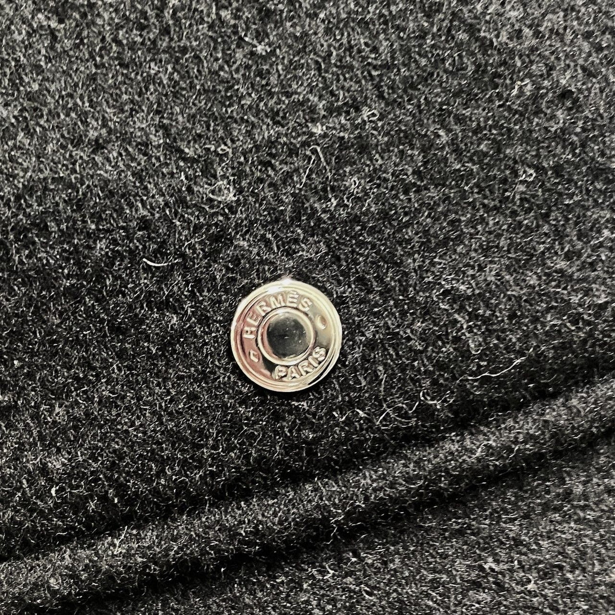 Hermes I 2 Avalon Stitch Wool Hat Cashmere Hybrid Sellier Buttons 57 Black — view 6