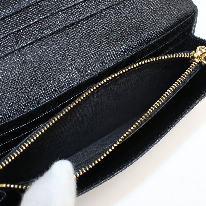 Prada Saffiano Triangle Wallet Bifold Leather — view 4