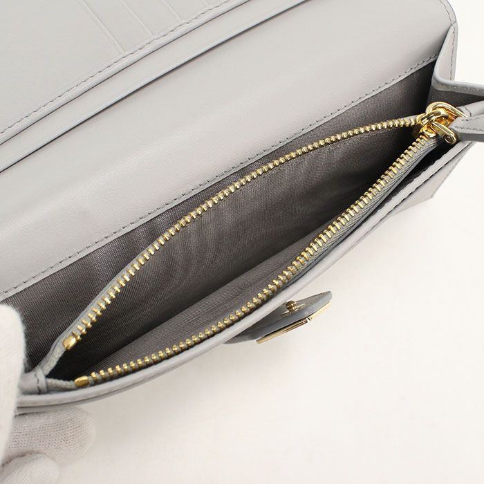 Prada City Calfskin Tab Wallet Bifold — view 5
