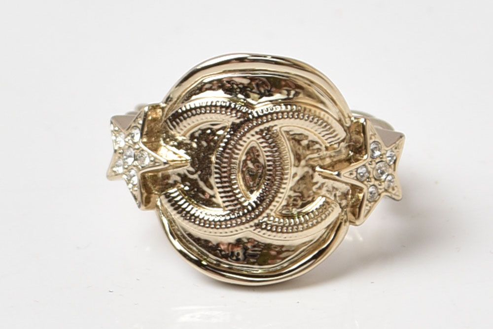 Chanel Ring CC Logo Star Rhinestone Gold Plated — view 6