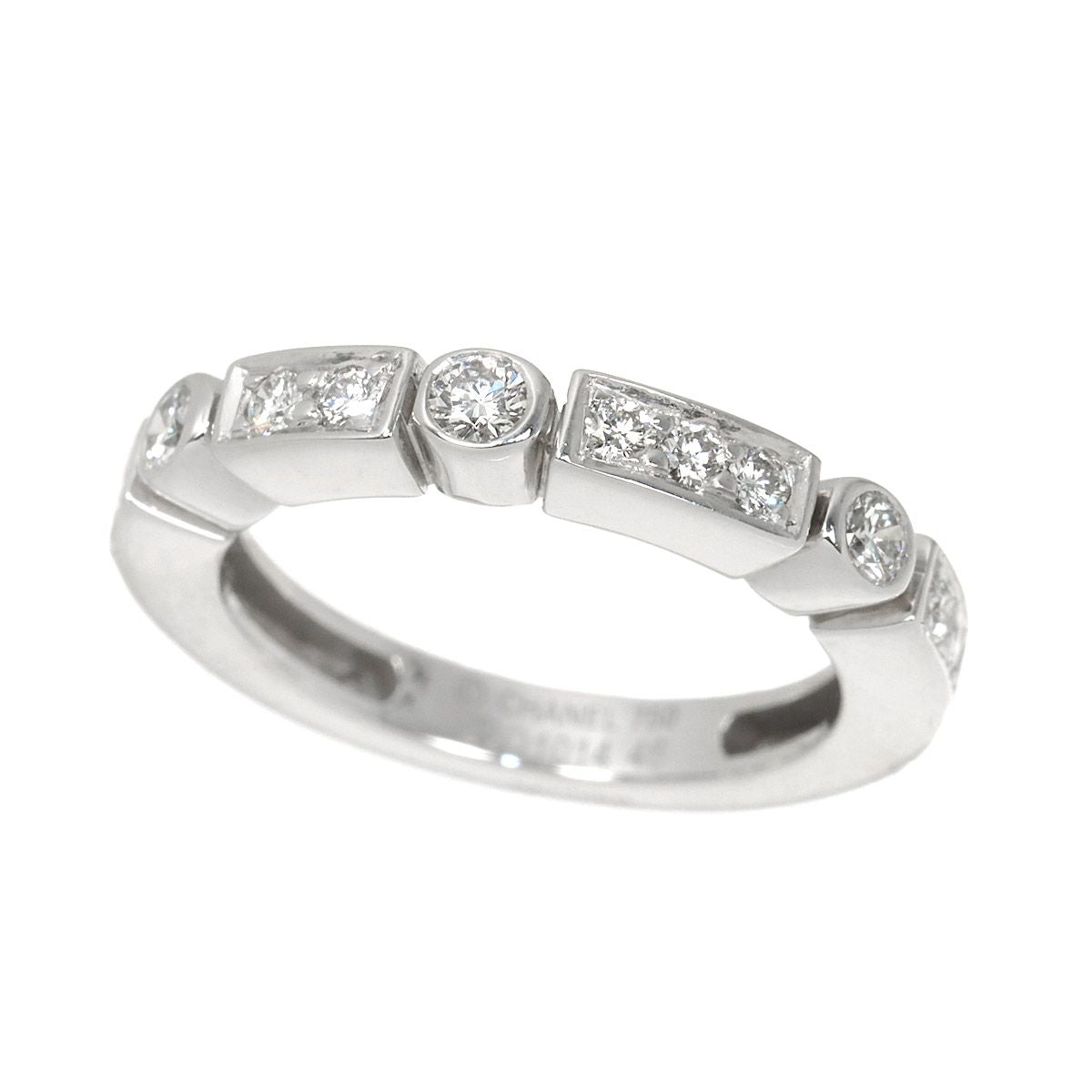 Chanel 46 Ring Diamond 18K White Gold — view 5