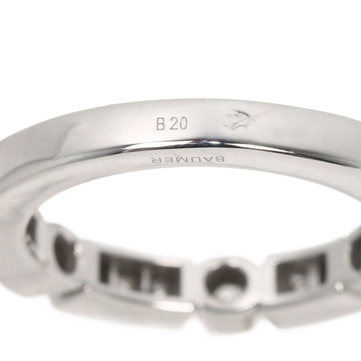 Chanel 46 Ring Diamond 18K White Gold — view 4