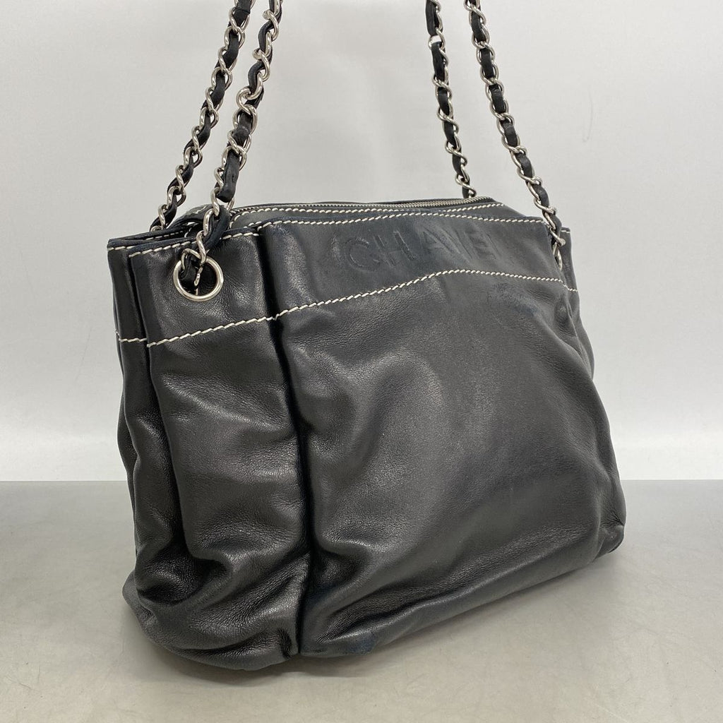 Chanel Shoulder Bag Lambskin Black Silver — view 2