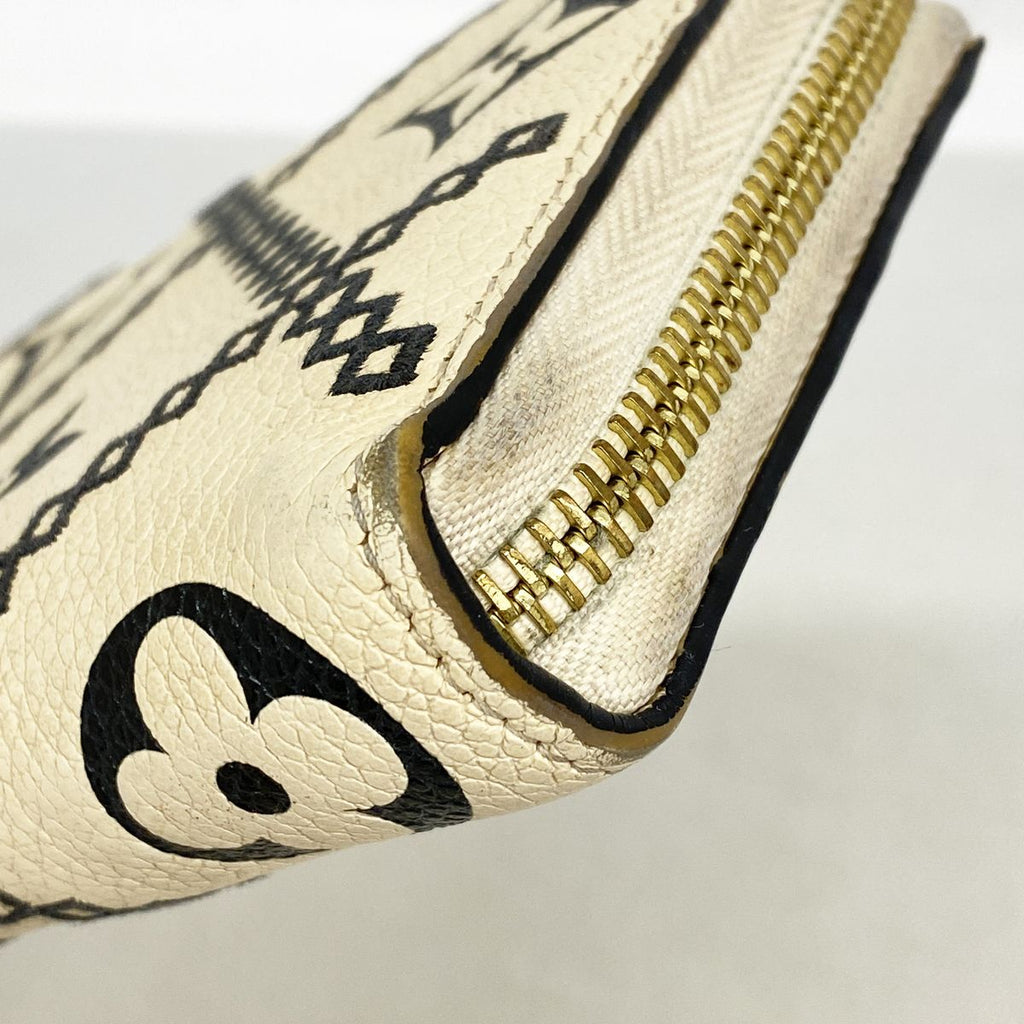 Louis Vuitton Wallet Monogram Empreinte Broderie Zippy Cream — view 5