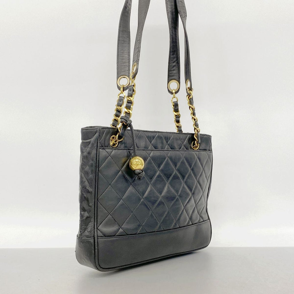 Chanel Chain Tote Quilted Lambskin Black Gold — view 2