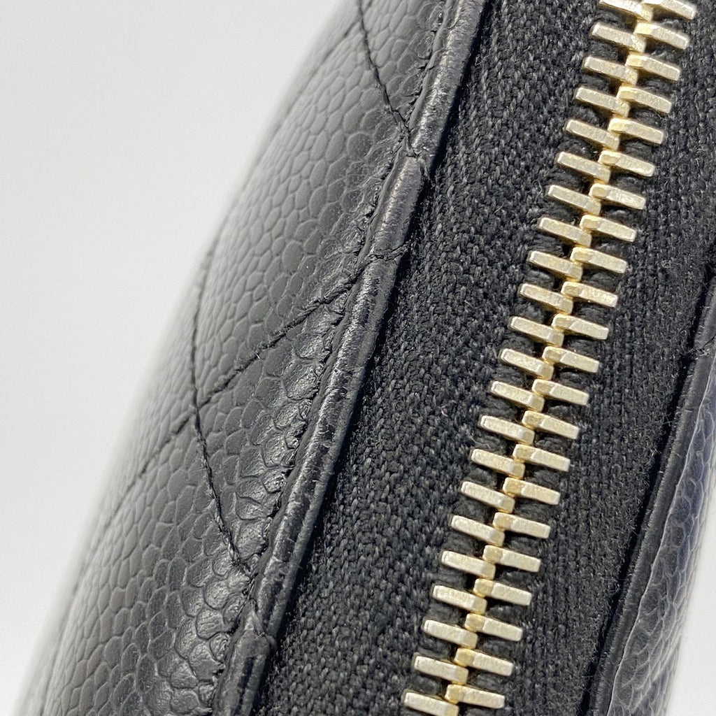 Chanel Wallet Quilted Caviar Leather Black Gold — view 8