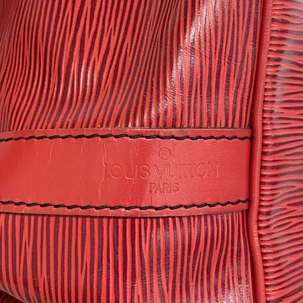 Louis Vuitton Shoulder Bag Epi Petit Noe Castilian — view 5