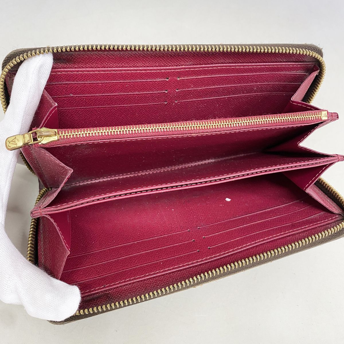Louis Vuitton Wallet Monogram Zippy Fuchsia — view 3